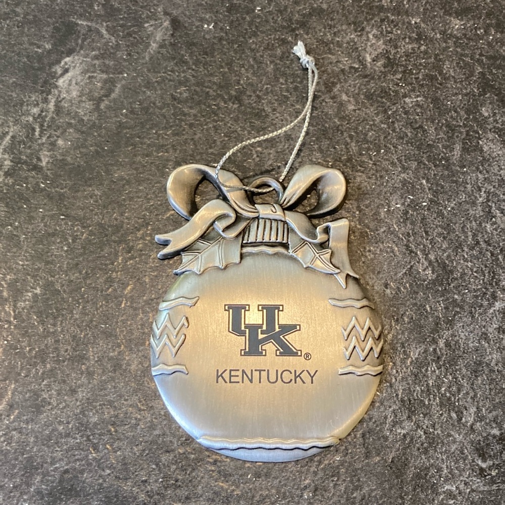 UK Kentucky silver metal Christmas ornament